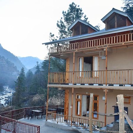 The Fiza Retreat Tirthan Banjar Екстер'єр фото