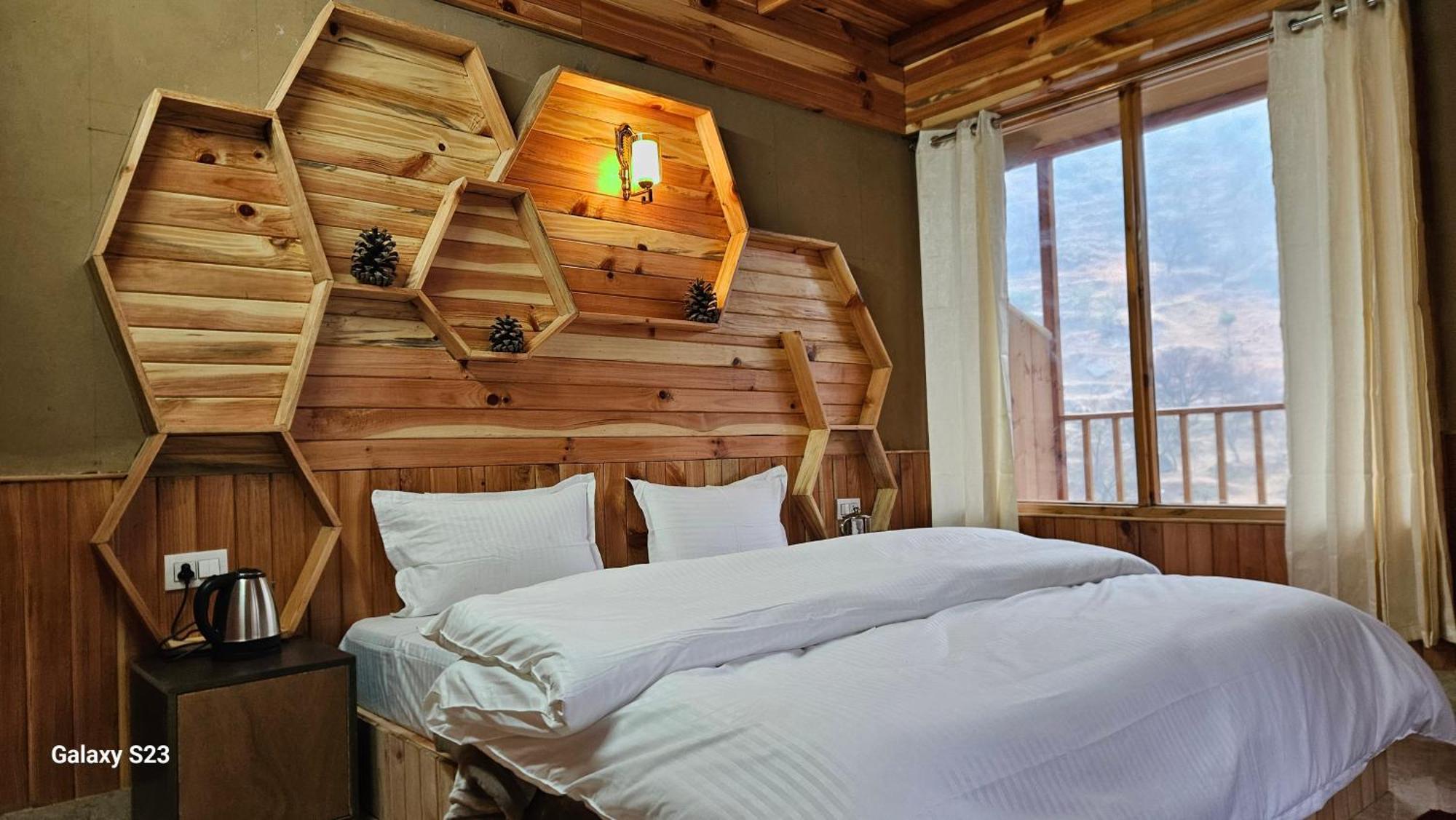 The Fiza Retreat Tirthan Banjar Екстер'єр фото