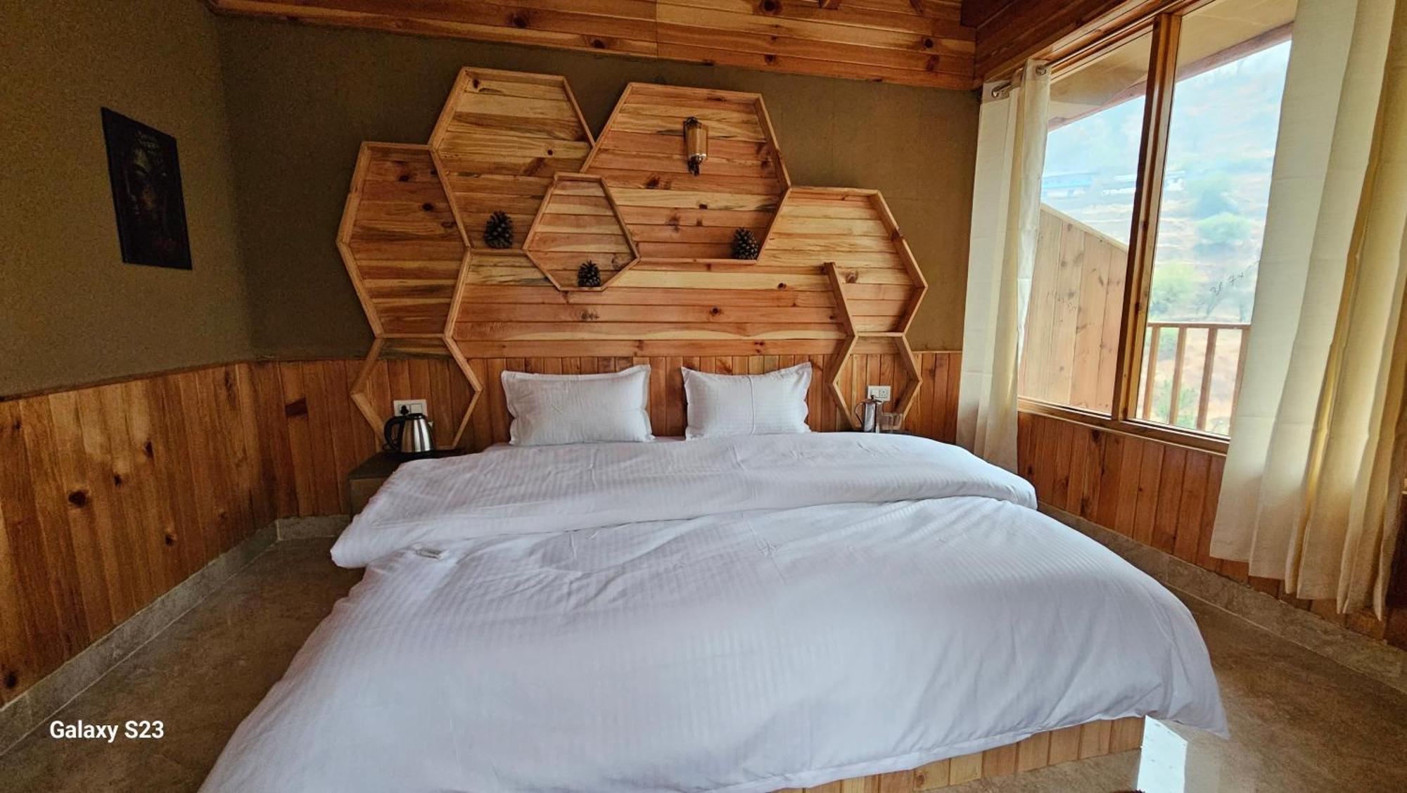 The Fiza Retreat Tirthan Banjar Екстер'єр фото