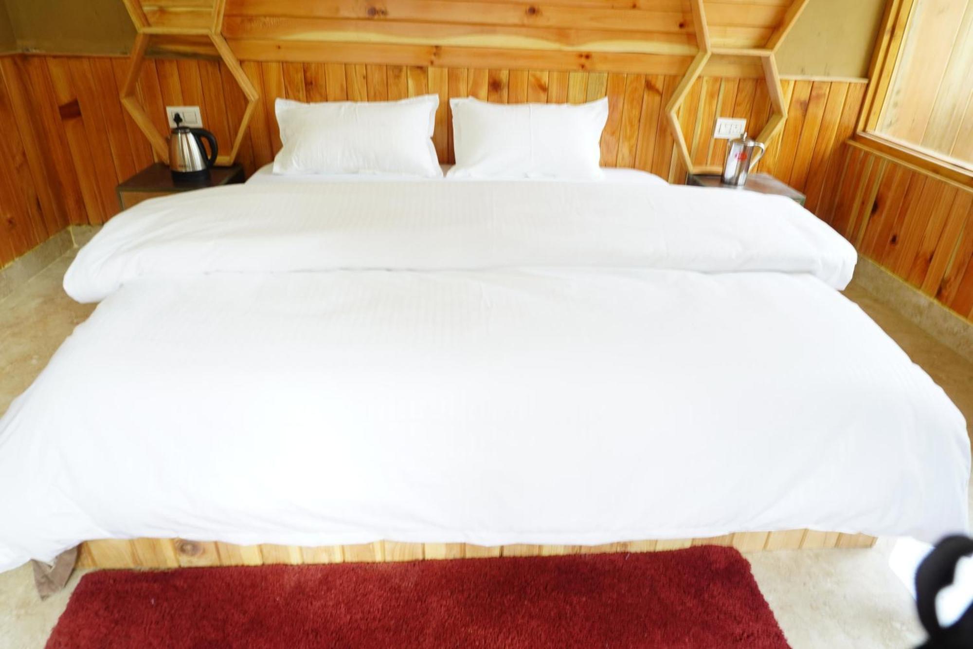 The Fiza Retreat Tirthan Banjar Екстер'єр фото