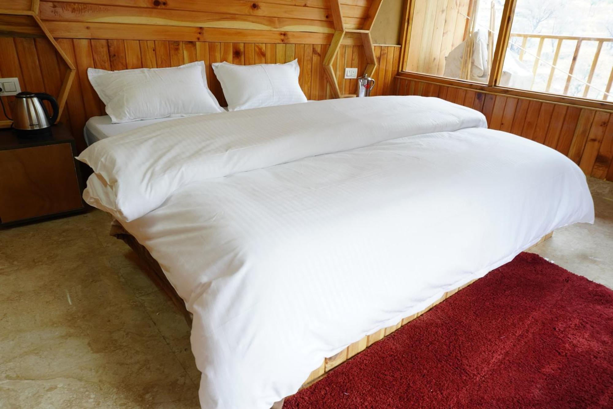 The Fiza Retreat Tirthan Banjar Екстер'єр фото