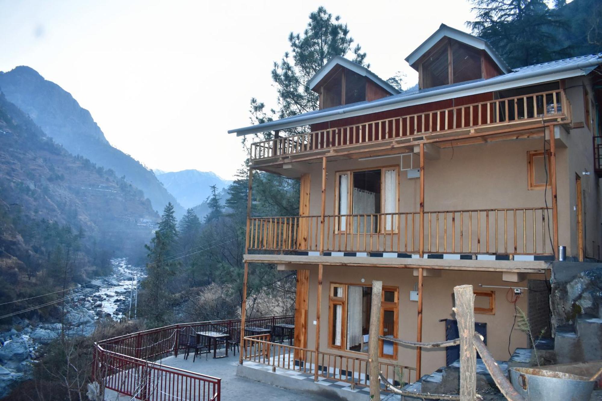The Fiza Retreat Tirthan Banjar Екстер'єр фото