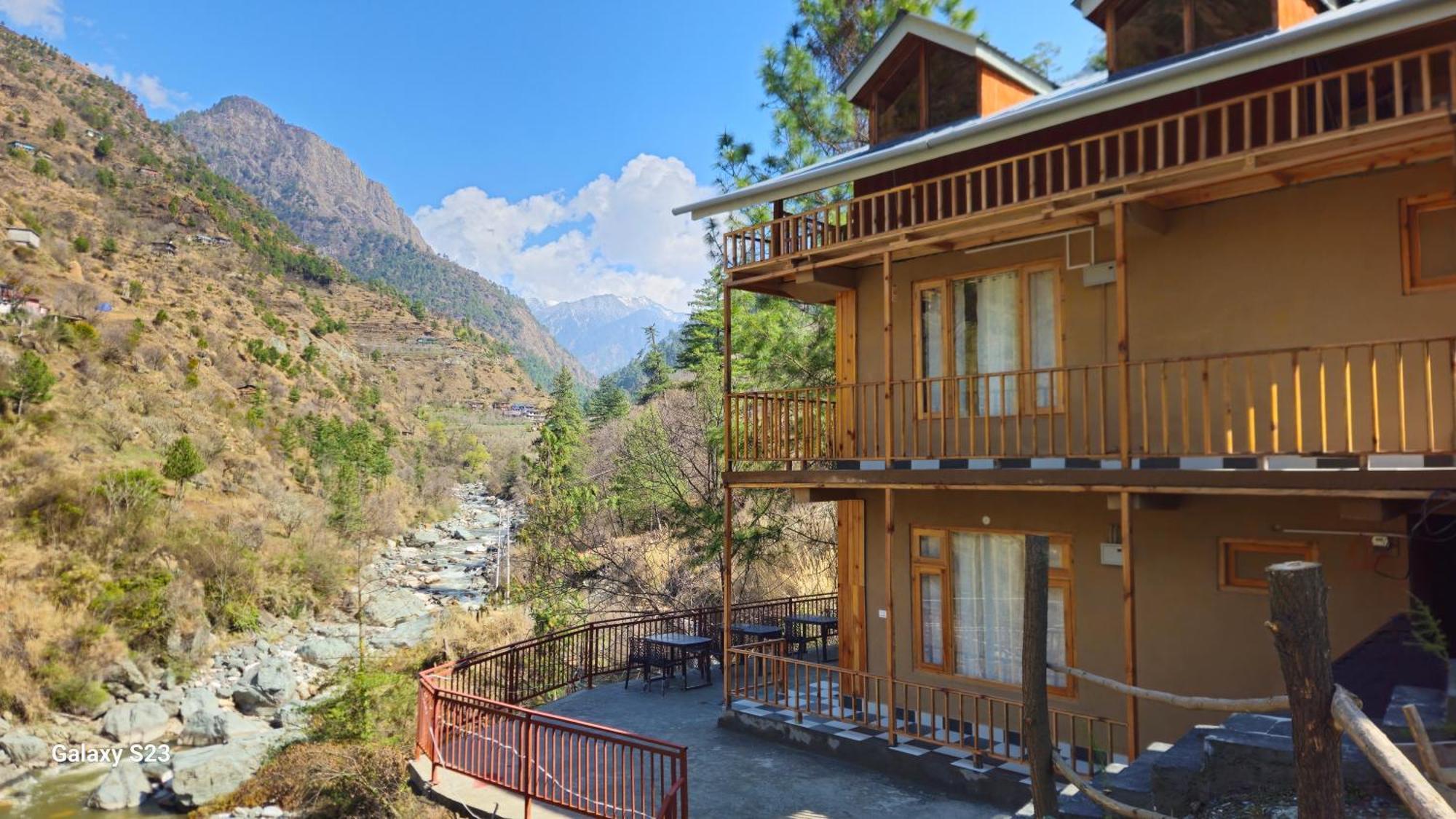 The Fiza Retreat Tirthan Banjar Екстер'єр фото